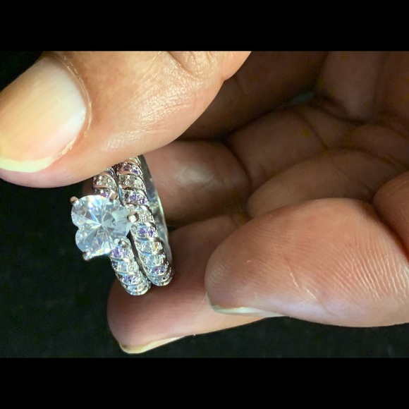 Engagement Rings - Picture 6 of 7